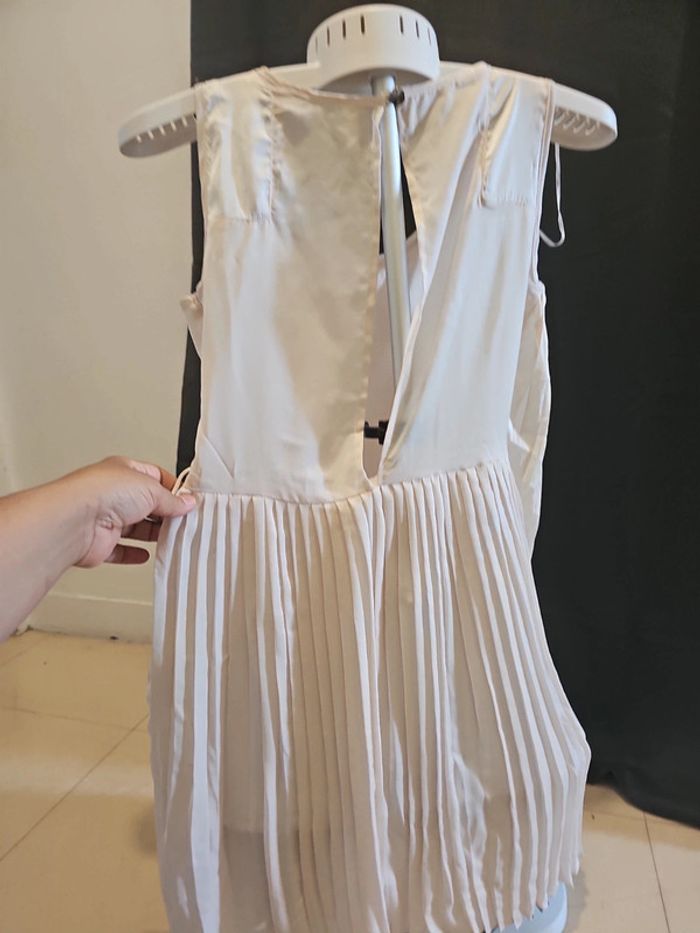 Robe plissée en soie - photo numéro 6