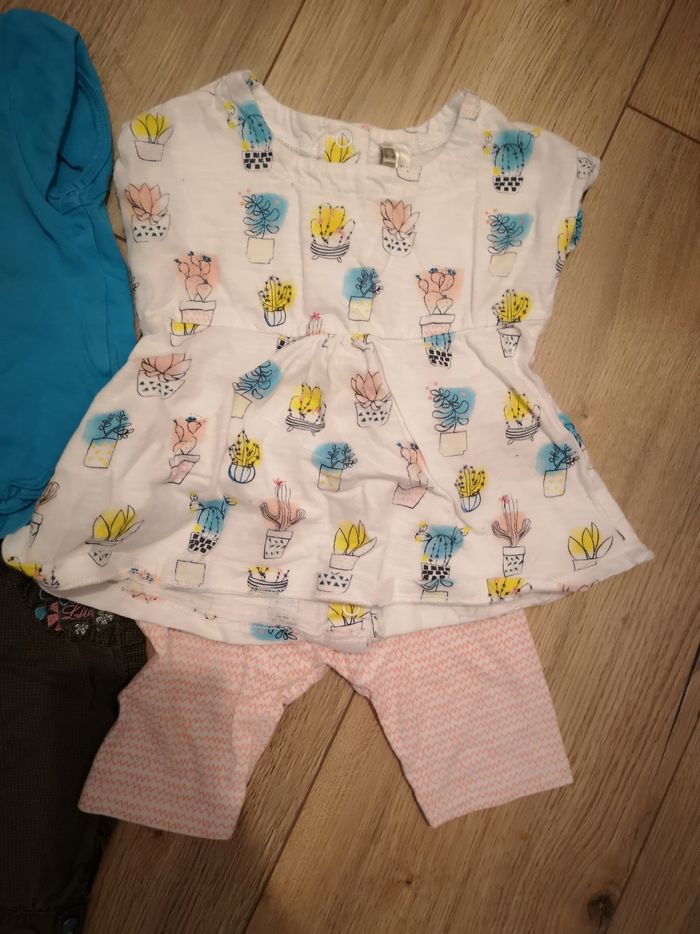 Lot vêtement 9 mois - photo numéro 2