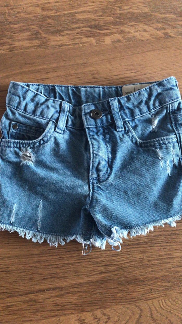 Short jean - photo numéro 2