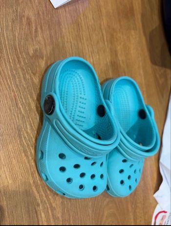 Crocs