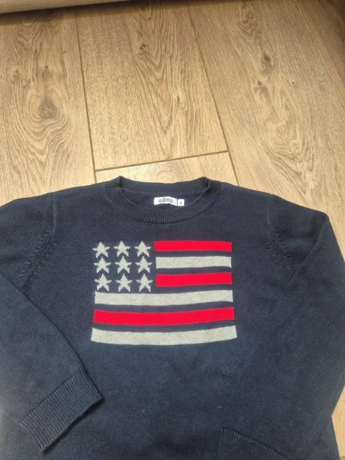 Pull fin gémo bleu foncé "USA" 4 ans neuf jamais porté - photo numéro 2