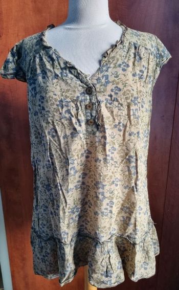 Blouse à manches courtes XL motif fleur kaki