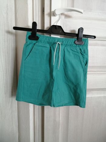 Short garçon okaidi