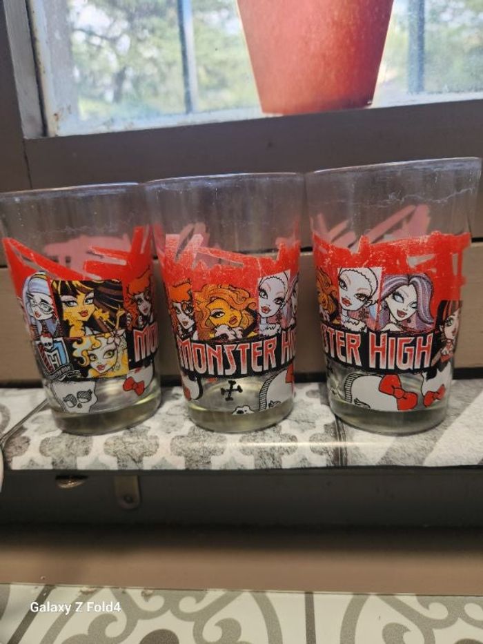 Lot de 3 verres Monster High