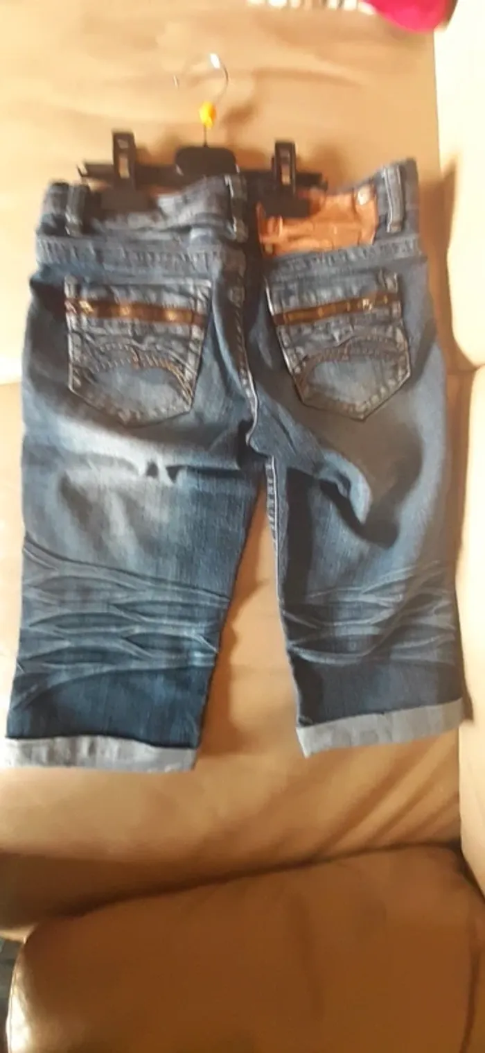 Pantacourt en jean taille 36 - photo numéro 4