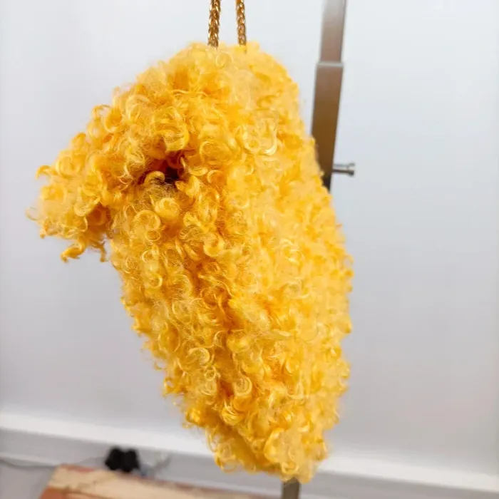 Sac peluche jaune bouclettes à chaîne – look tendance original S021 - photo numéro 5