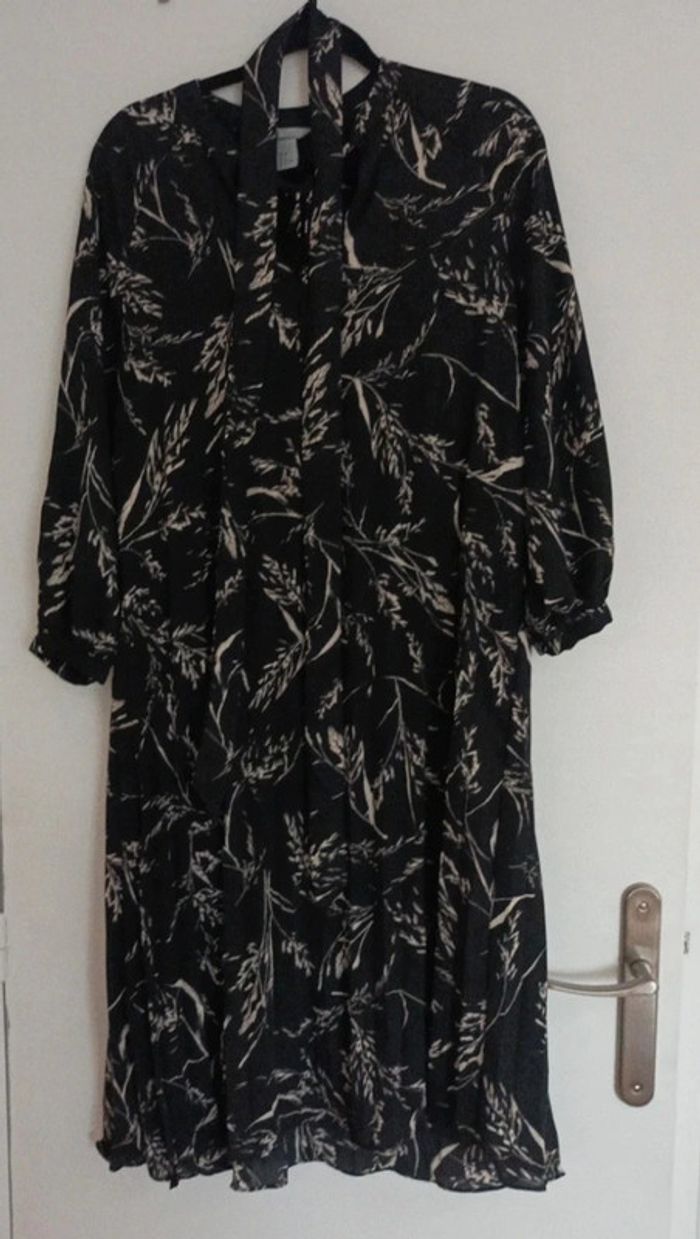 Magnifique robe longue toute plissée