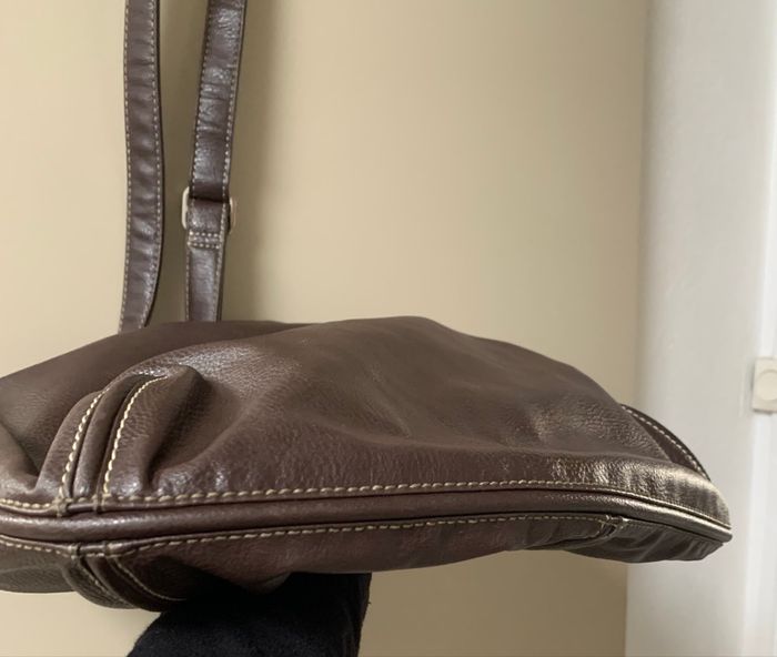 Sac bandoulière en cuir marron Mac Douglas en très bon état - photo numéro 4