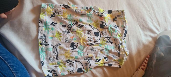 T-shirt sans manches - photo numéro 2