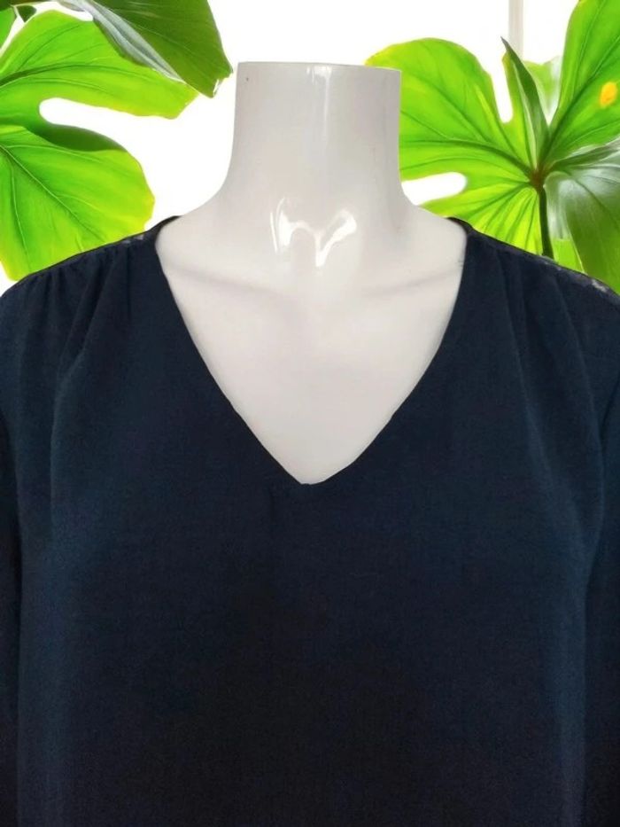 Blouse en dentelle marine - photo numéro 2