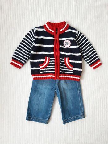 Tenue gilet et jean 6 mois