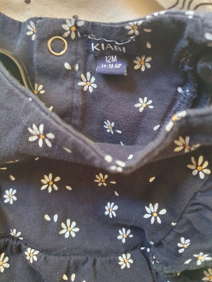 Robe fille taille 12mois en très bon état. - photo numéro 3