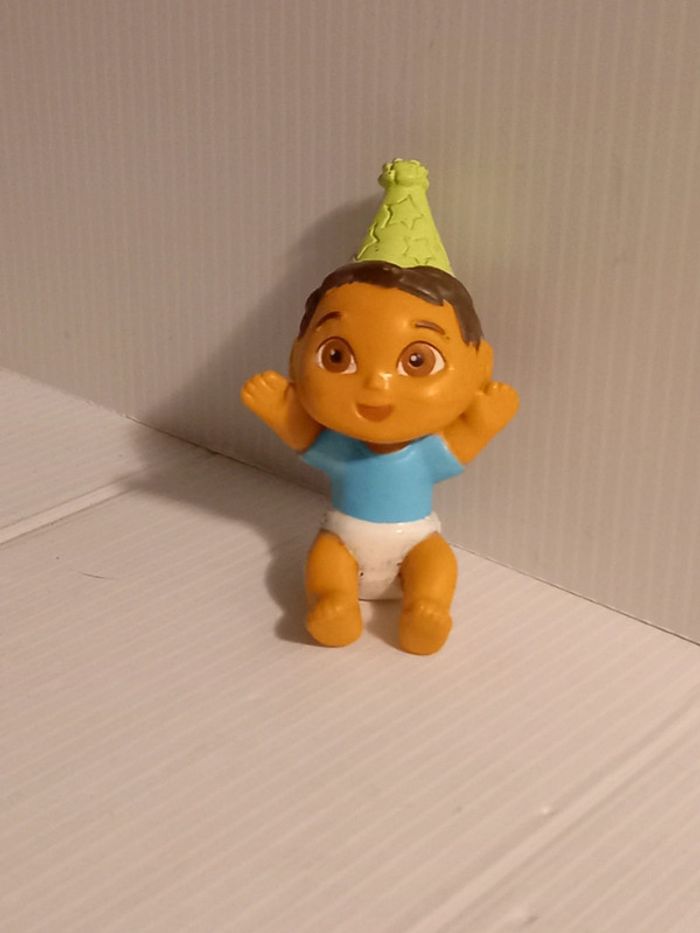 Dora figurine bébé jumeaux