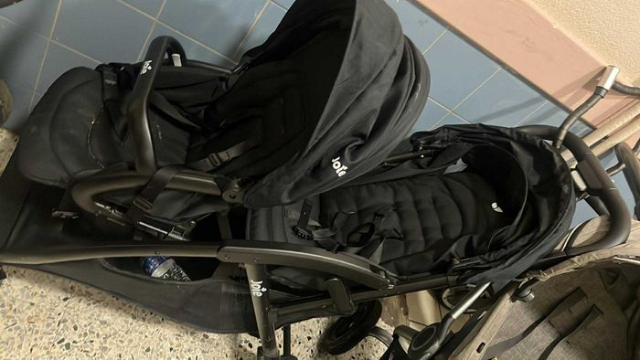 Pousette joie - photo numéro 2