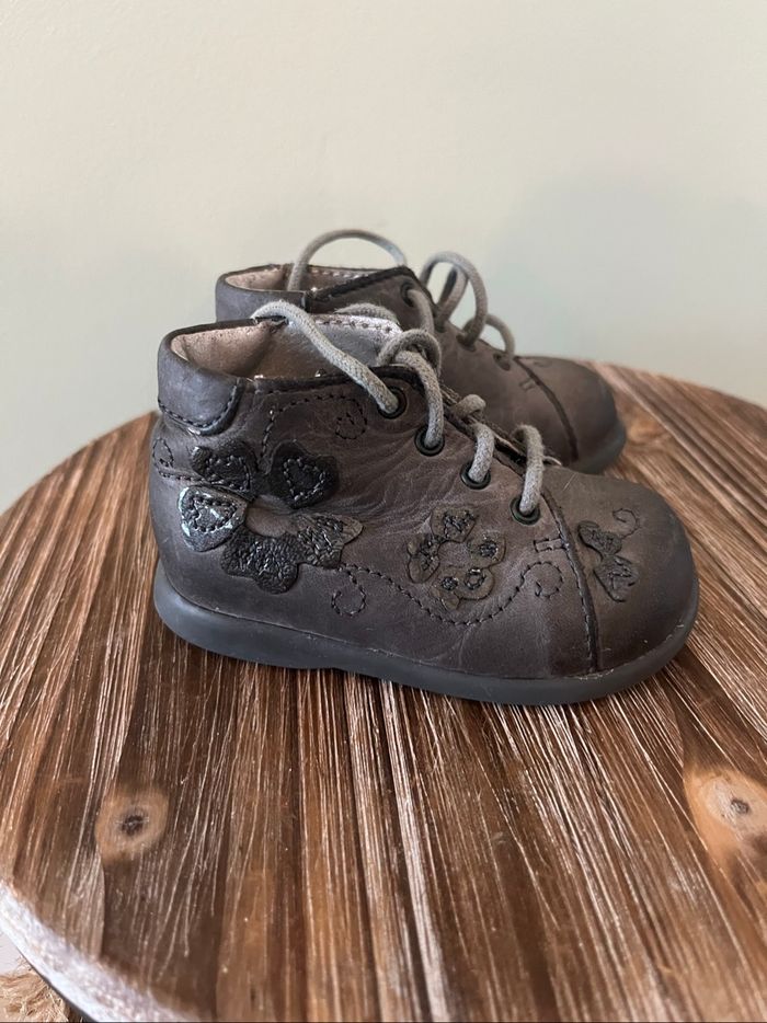 Chaussures fille 18 - photo numéro 5