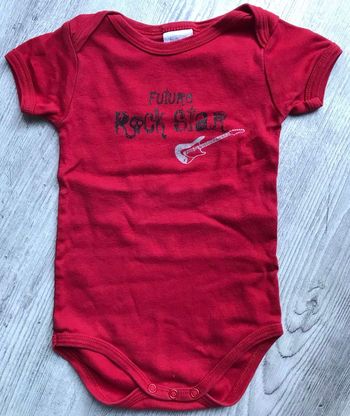 Body rouge 12 mois Bulle de BB