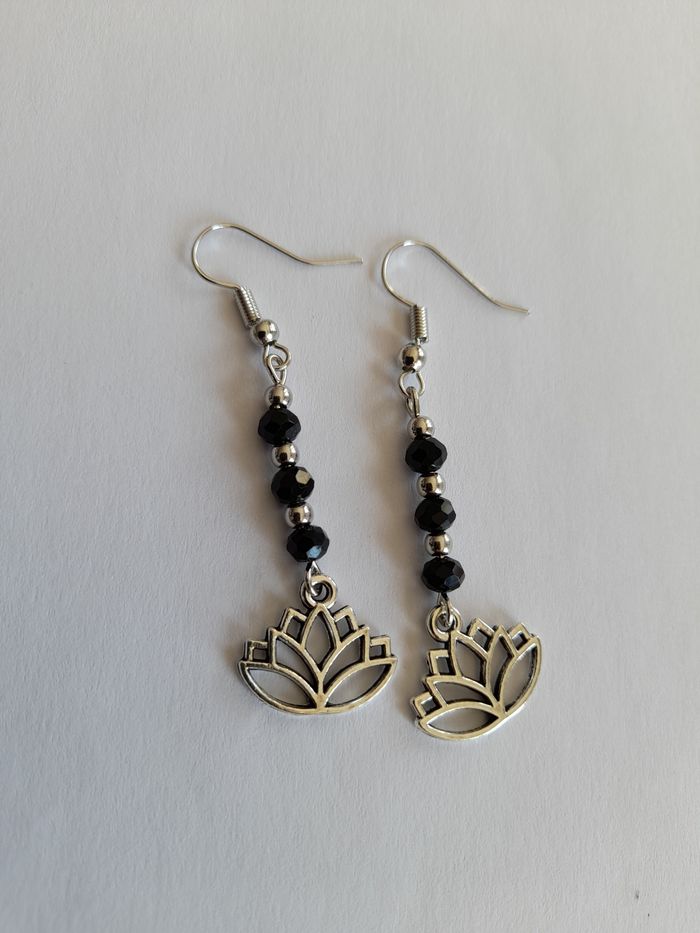 Boucles d'oreilles fleur de Lotus - photo numéro 7