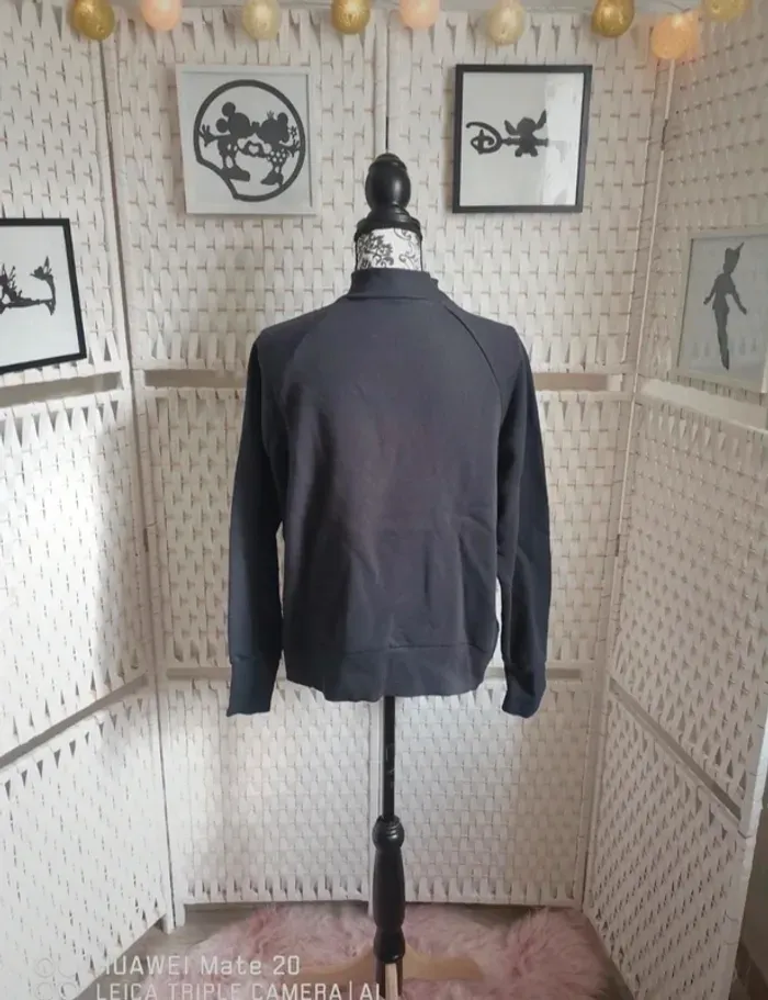 💕 Jolie Sweat col montant  ETAM "Leave Them All Behind" femme TL / 40💕 - photo numéro 2