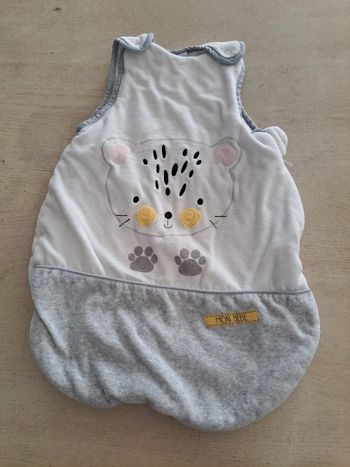 Gigoteuse mot d enfant