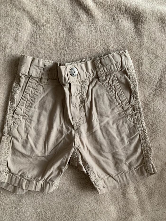 Short beige h&m 12-18 mois