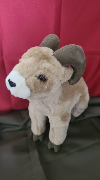 peluche mouflon althans