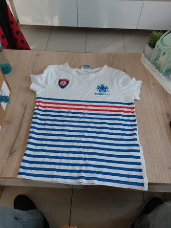 Tee shirt femme taille S en bon état euro 2020