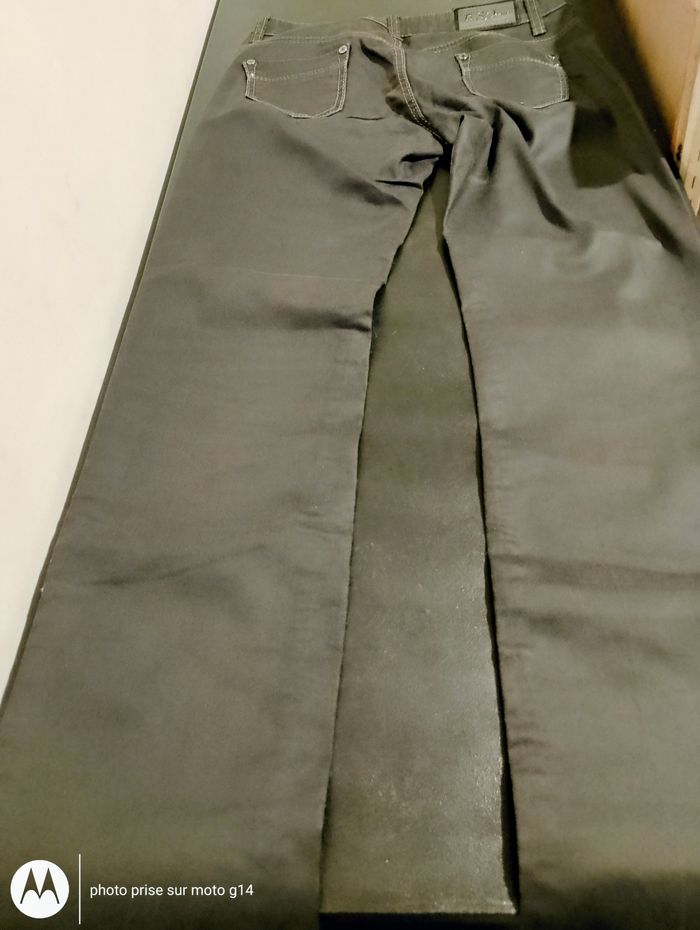 Pantalon droit jean - photo numéro 3