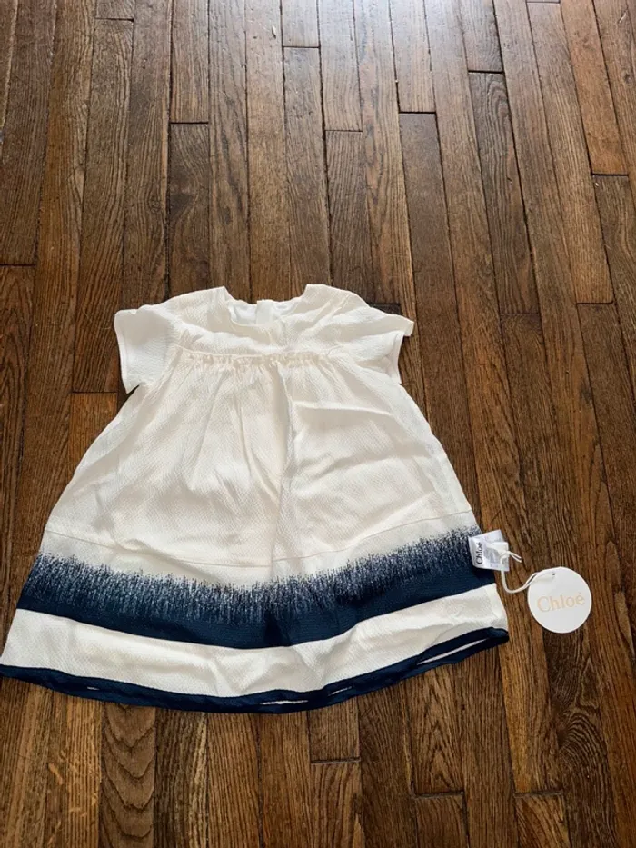 robe Chloe en soie 18 mois neuve, valeur 245 euros