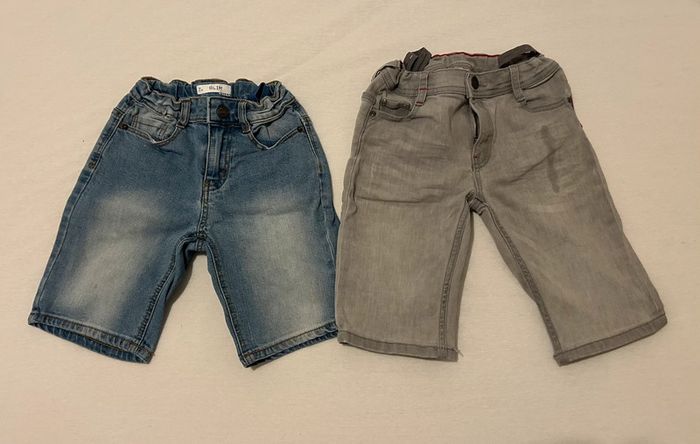 Lot 2 shorts jeans 7 ans