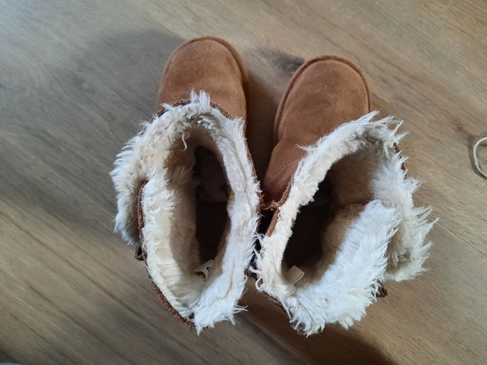 Bottes fourrées effet daim marron DPAM T 33 - photo numéro 4