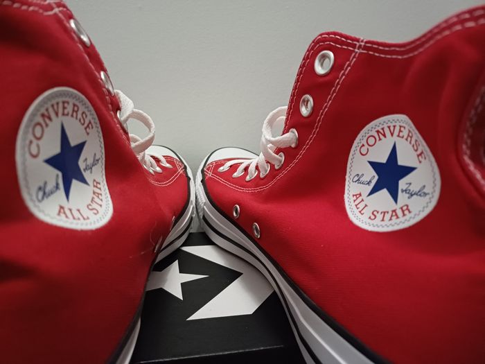Basket converse neuve toile montante Pointure 46 rouge - photo numéro 7