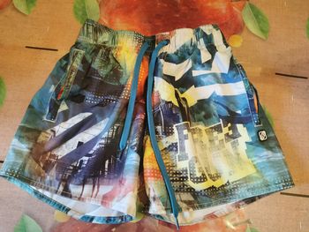 short de bain taille M