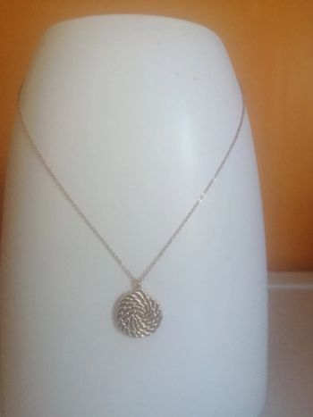 🌸Collier chaîne acier doré pampille texturée "Ikita" Neuf 🌸