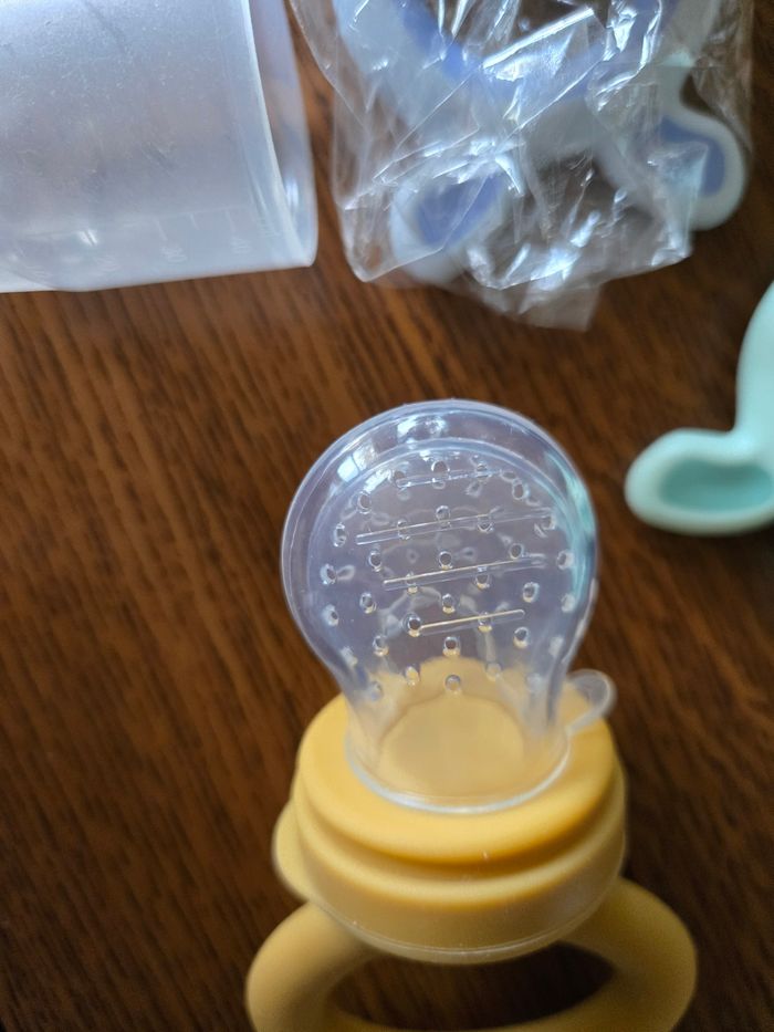 Tétine miam miam - photo numéro 3