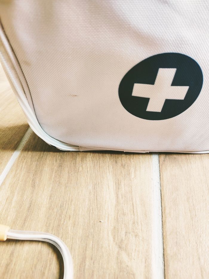 🩺Trousse malette Kit Docteur/médecin en bois marque Vertbaudet - photo numéro 4