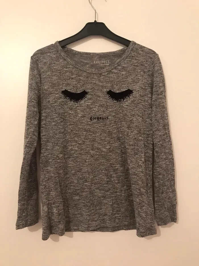Pull gris