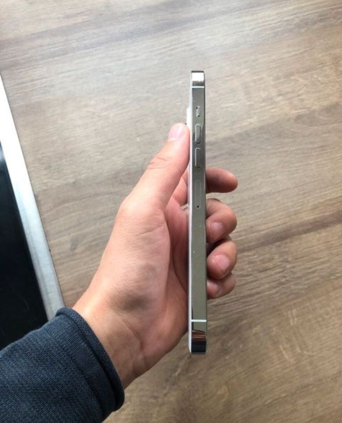 I p h o n e  13 pro max - photo numéro 3