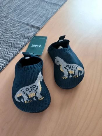 Chaussures souples bébé – Pointure 20/21 – Neuf avec étiquettes