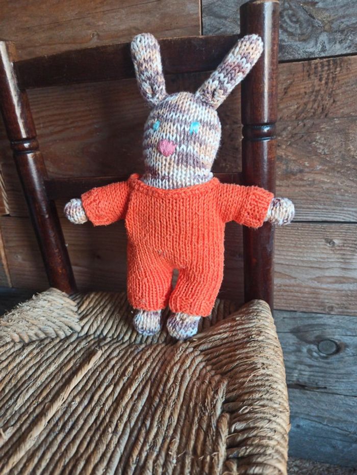 Doudou laine lapin fait main - photo numéro 2