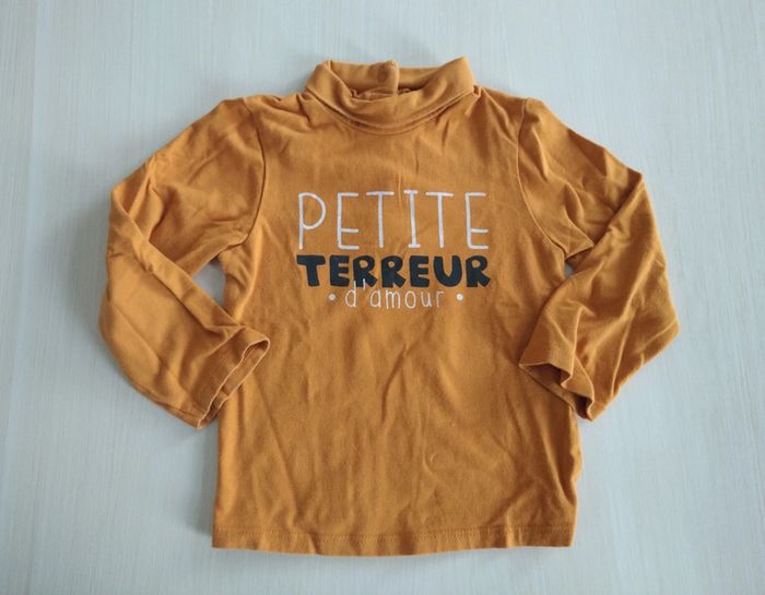 Sous pull Kiabi 18 mois