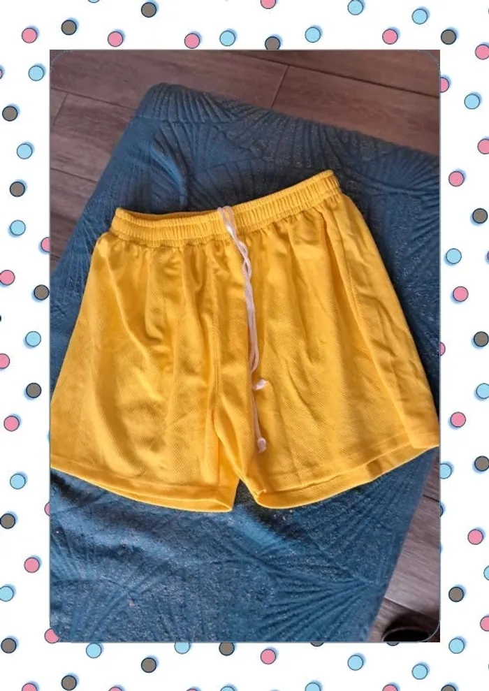 Short léger. Taille l/xl