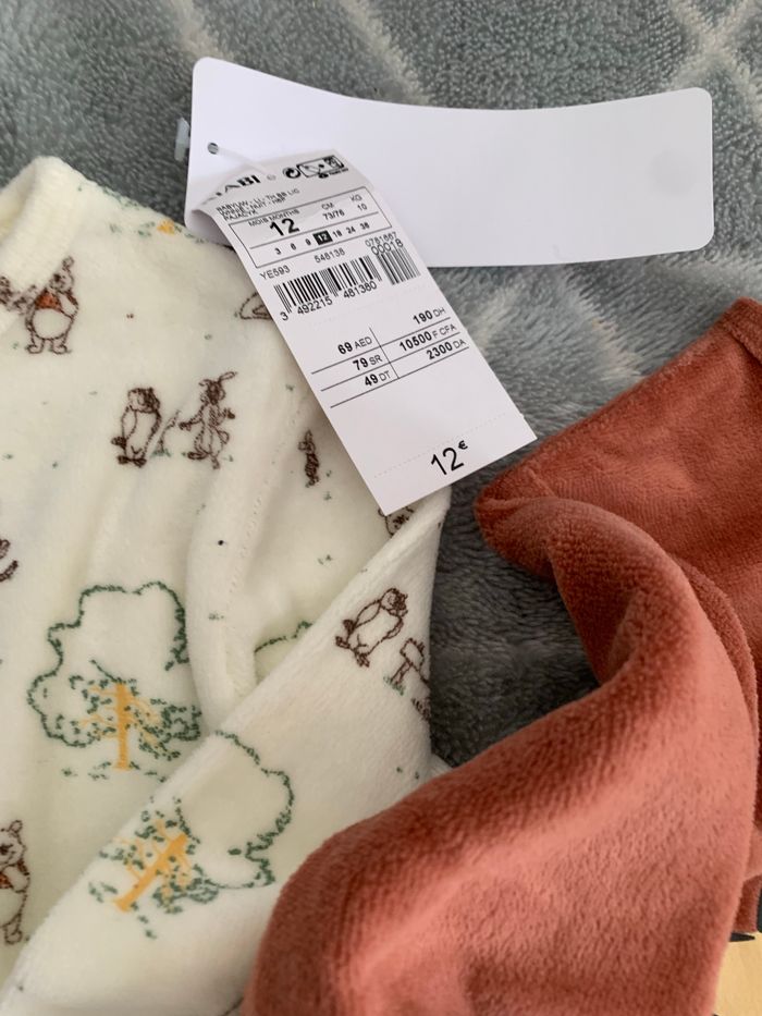 Lot de 2 pyjamas disney mixte en velours taille 12 mois - photo numéro 5