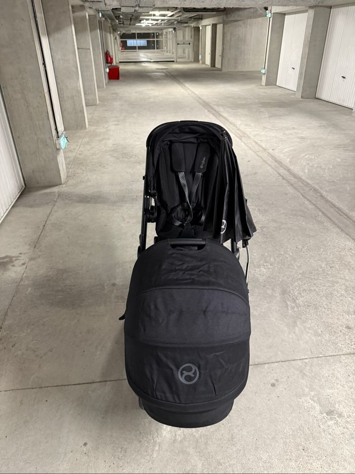 Poussette double Gazelle S Cybex + siège auto Cloud T Cybex (offert) - photo numéro 3