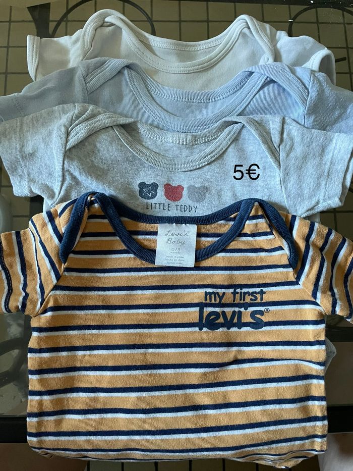 21 body manche courte 3 mois - photo numéro 3