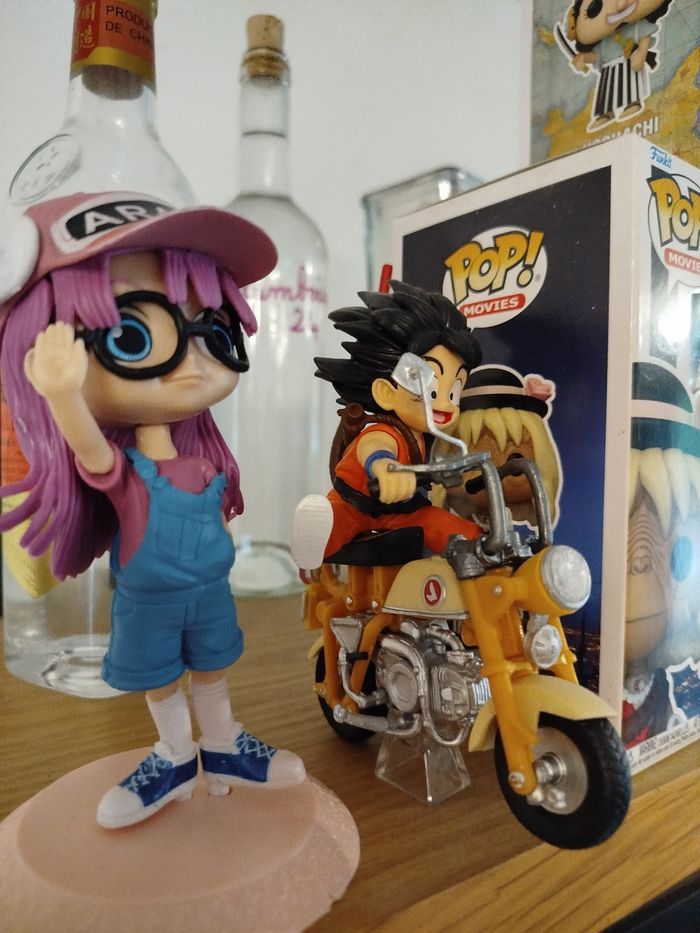 Figurine dragon ball Z Sangoku en moto - photo numéro 2