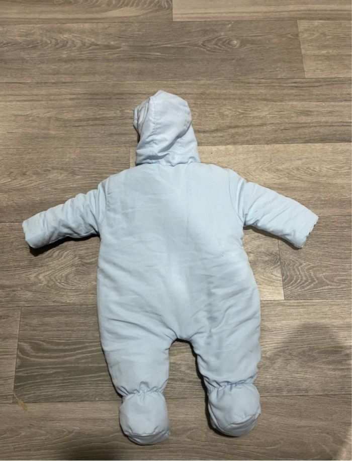 grosse combinaison bleu bébé 1 mois - photo numéro 3