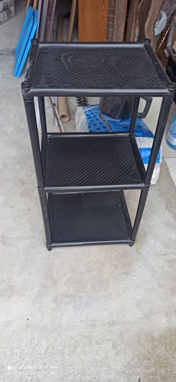 Étagère en plastique 