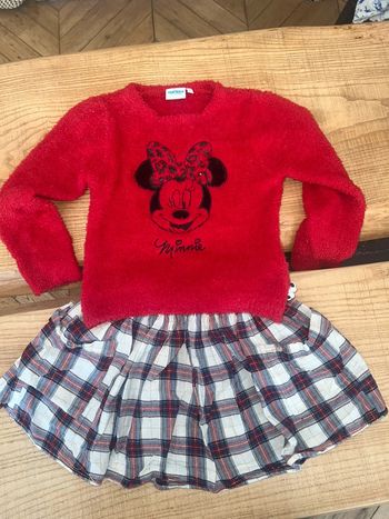 Ensemble 5 ans jupe vertbaudet pull tout doux Disney Minnie rouge pilou