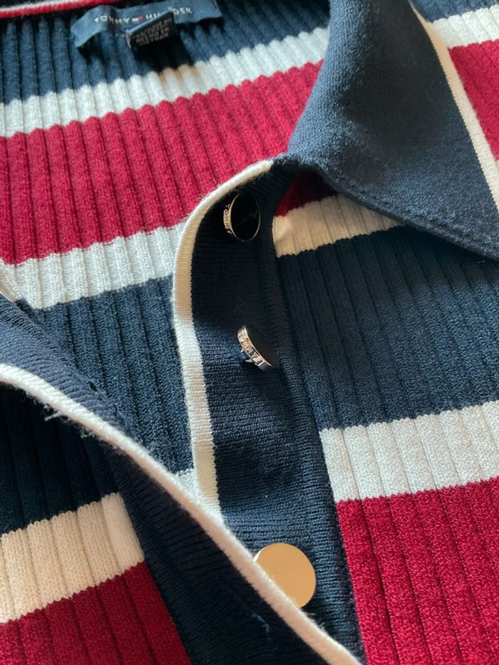Robe côtelée manches courtes prêt du corps rayée marine et bordeaux Tommy Hilfiger taille L 028 - photo numéro 5