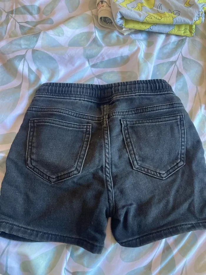 Short taille élastique 4ans kiabi - photo numéro 2